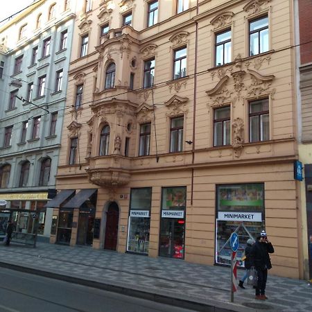 Capital Apartments Прага Екстериор снимка