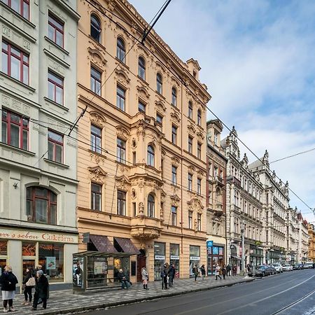 Capital Apartments Прага Екстериор снимка