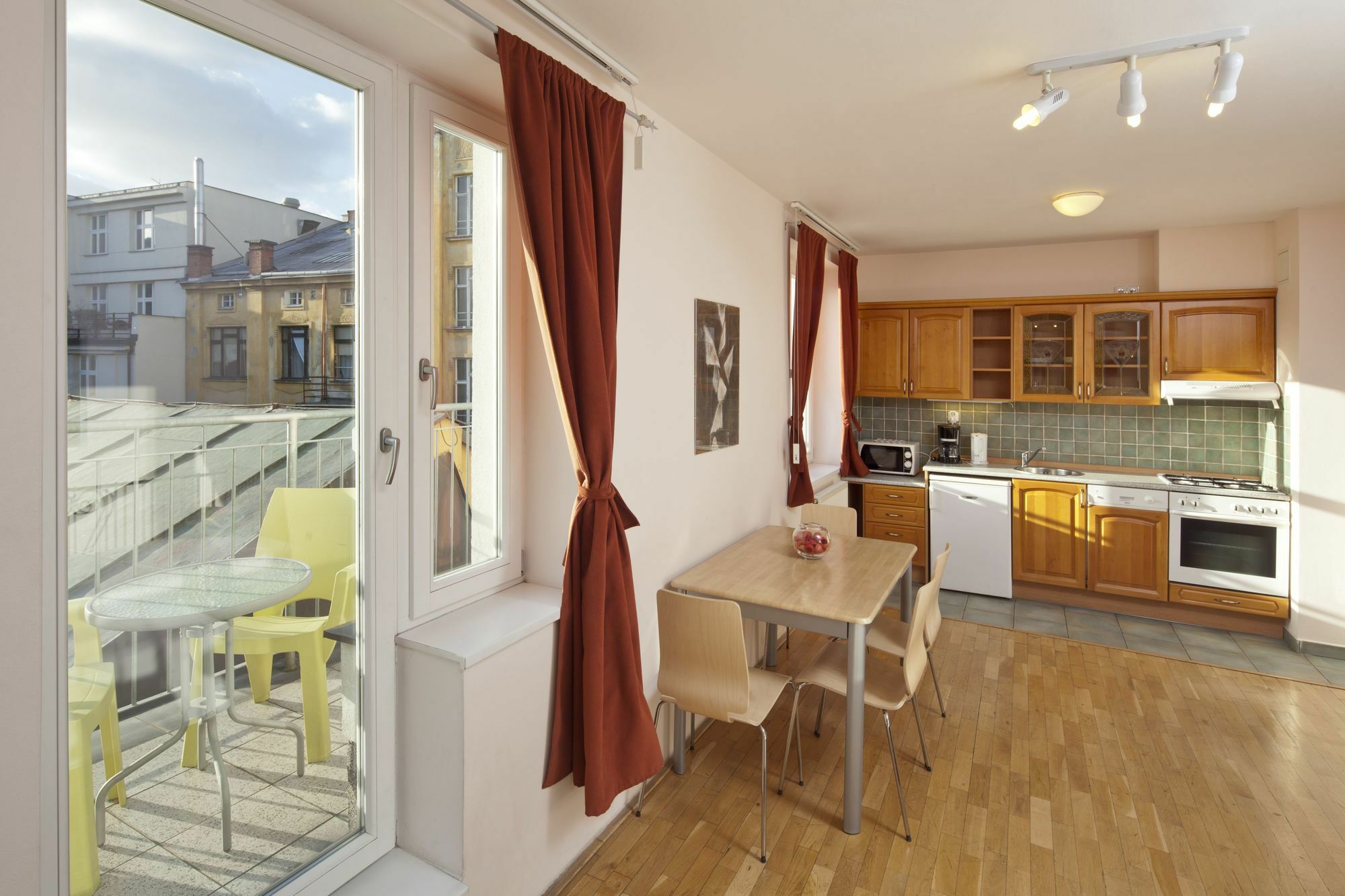 Capital Apartments Прага Екстериор снимка