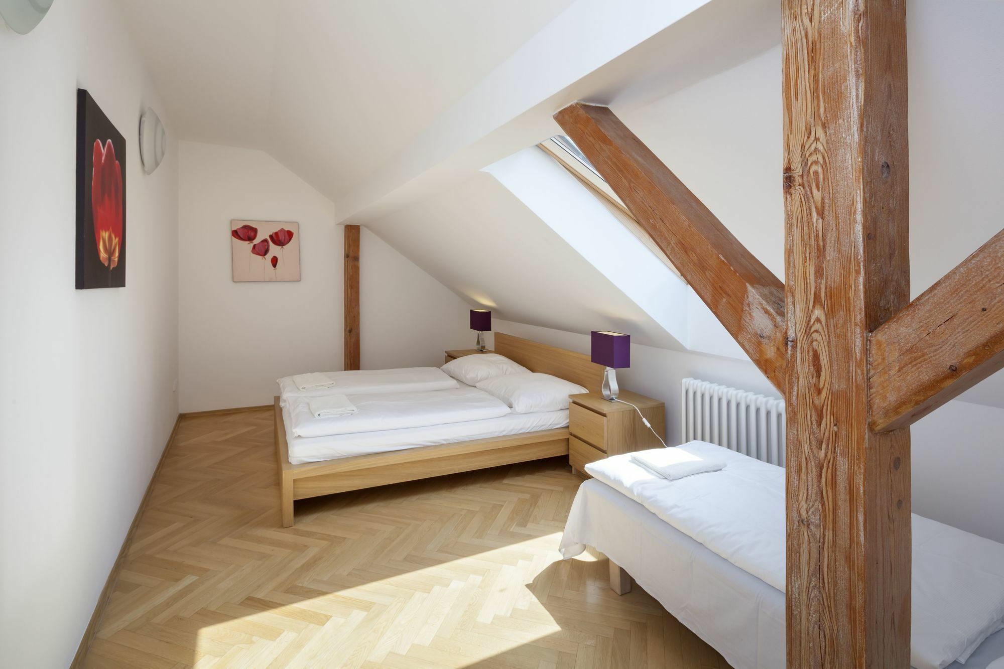 Capital Apartments Прага Екстериор снимка