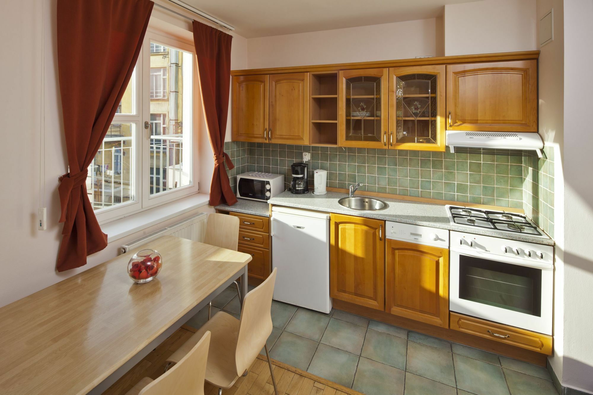 Capital Apartments Прага Екстериор снимка